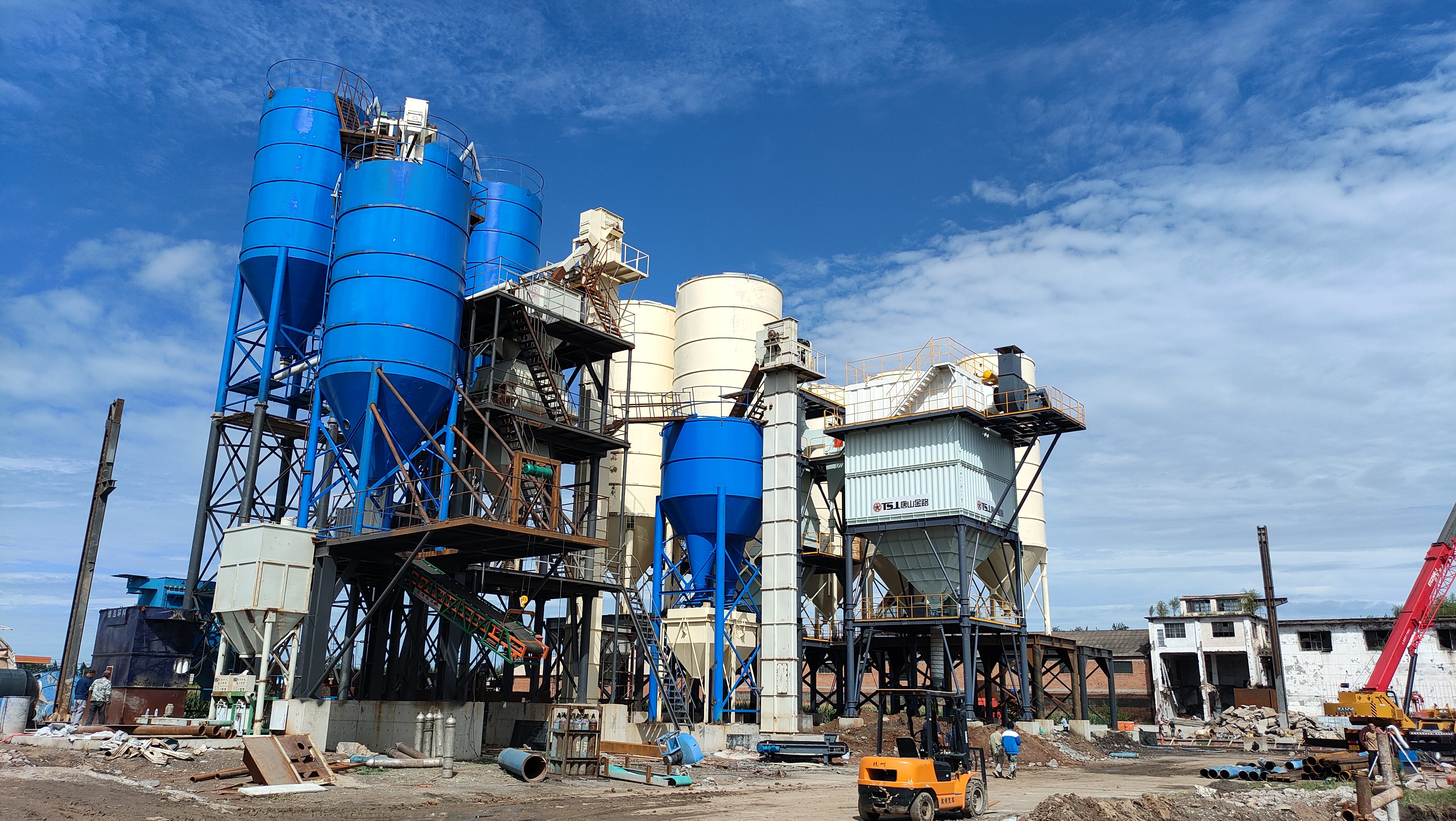 唐山金路制砂樓：智能引領(lǐng)，生產(chǎn)無憂